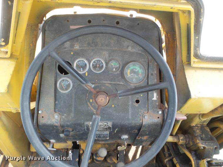 image for item DA7502 Massey-Ferguson MF300A backhoe