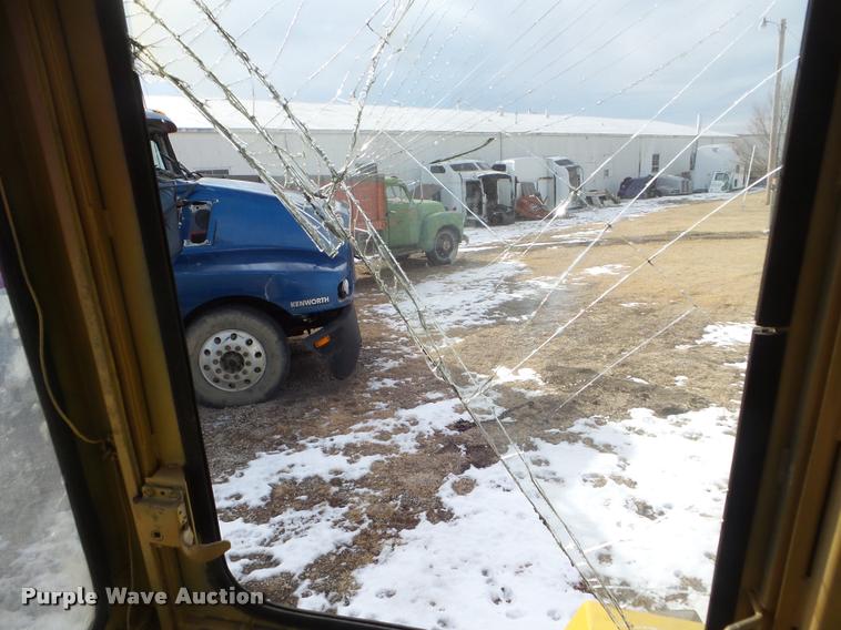 image for item DA7502 Massey-Ferguson MF300A backhoe