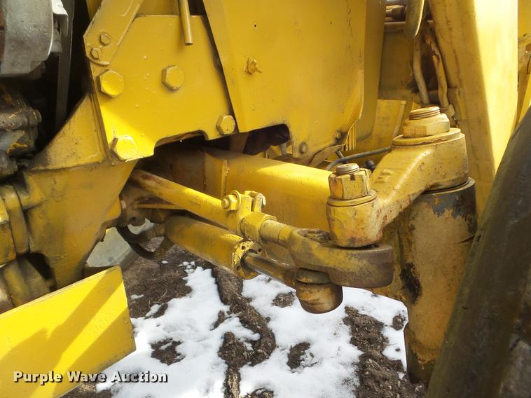 image for item DA7502 Massey-Ferguson MF300A backhoe