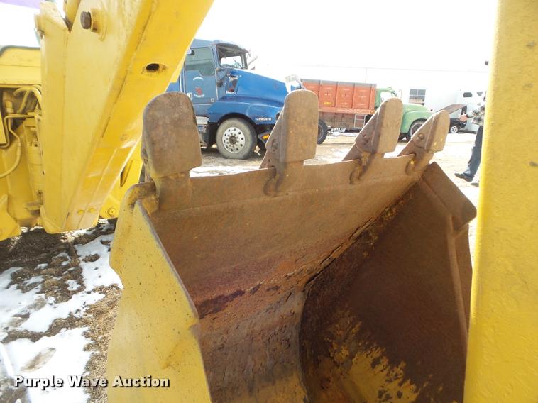 image for item DA7502 Massey-Ferguson MF300A backhoe