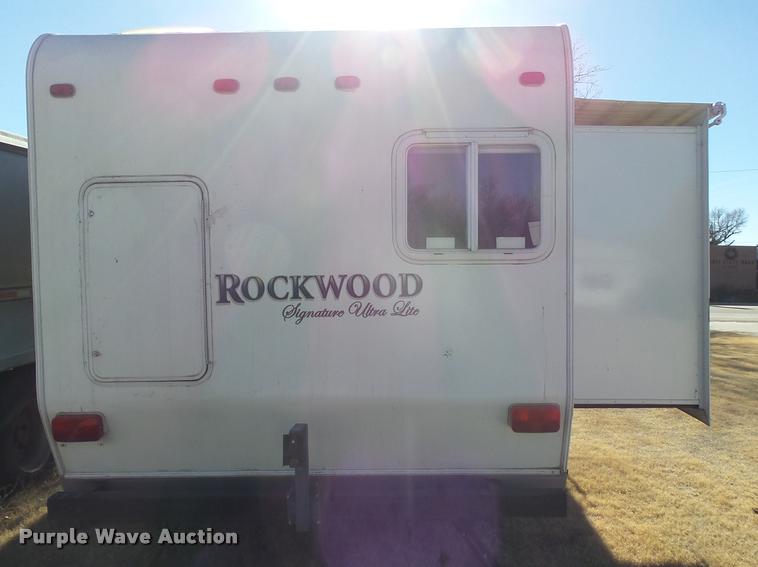 image for item DB1791 2007 Forest River Rockwood Signature Ultra Lite camper