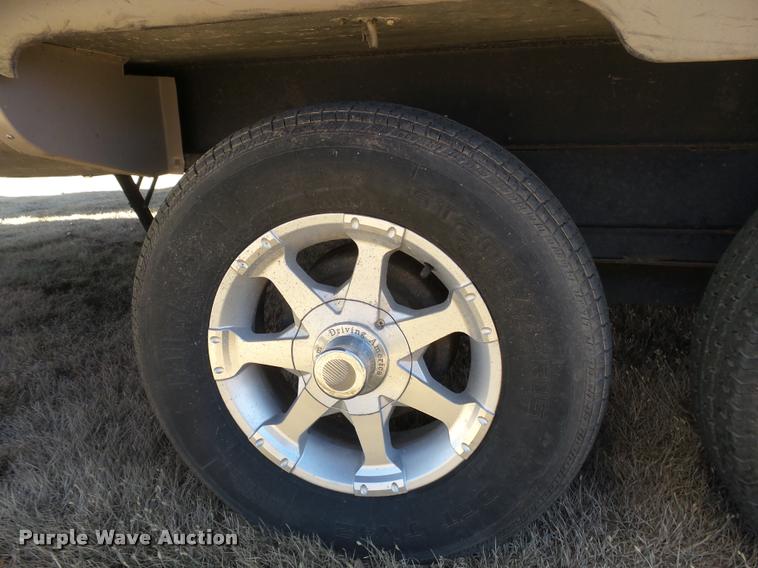 image for item DB1791 2007 Forest River Rockwood Signature Ultra Lite camper