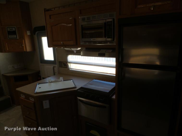 image for item DB1791 2007 Forest River Rockwood Signature Ultra Lite camper