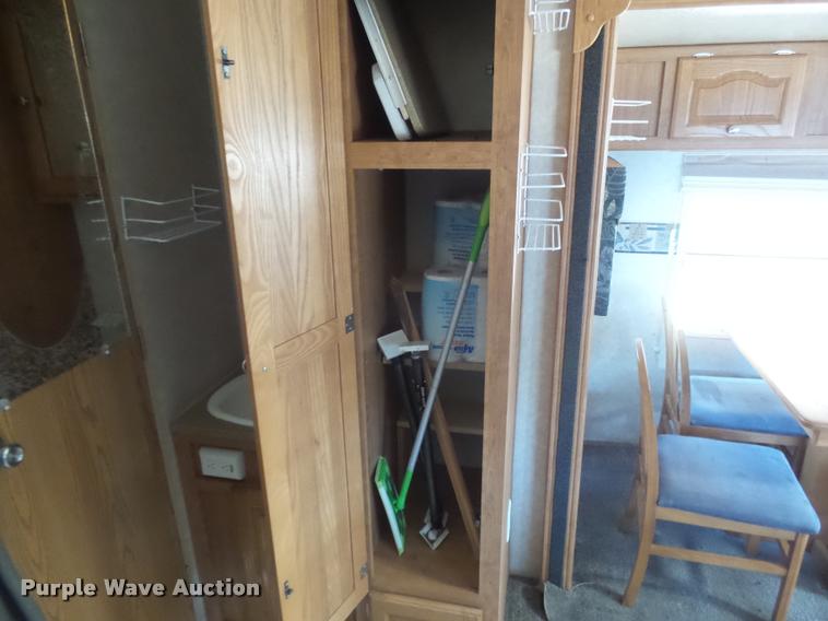 image for item DB1791 2007 Forest River Rockwood Signature Ultra Lite camper