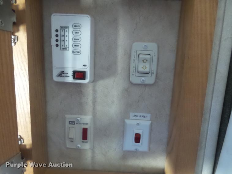 image for item DB1791 2007 Forest River Rockwood Signature Ultra Lite camper