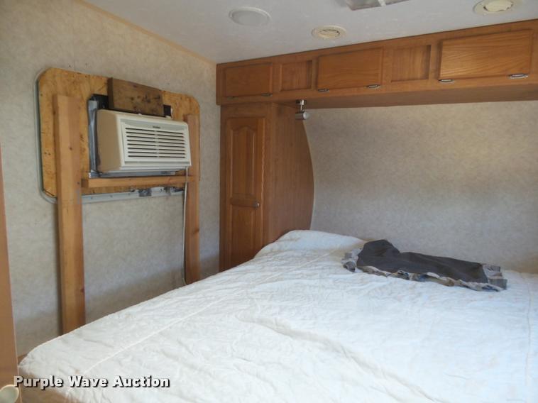 image for item DB1791 2007 Forest River Rockwood Signature Ultra Lite camper