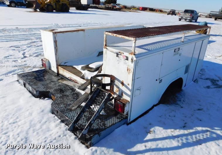 image for item DB1824 Reading service bed