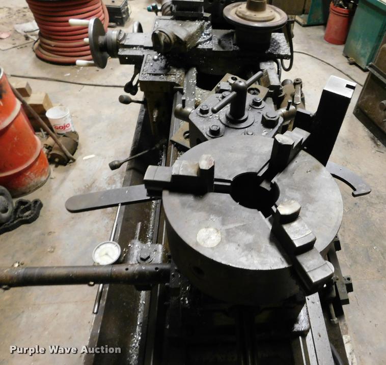 image for item DB1827 Cincinnati metal lathe