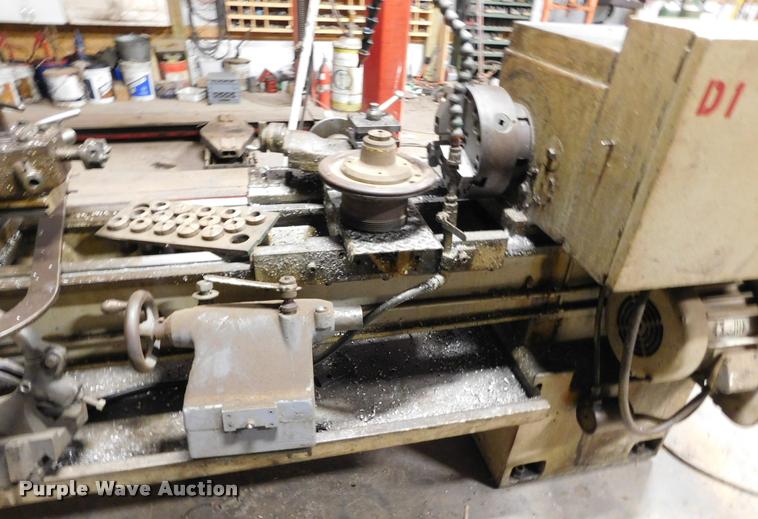 image for item DB1827 Cincinnati metal lathe