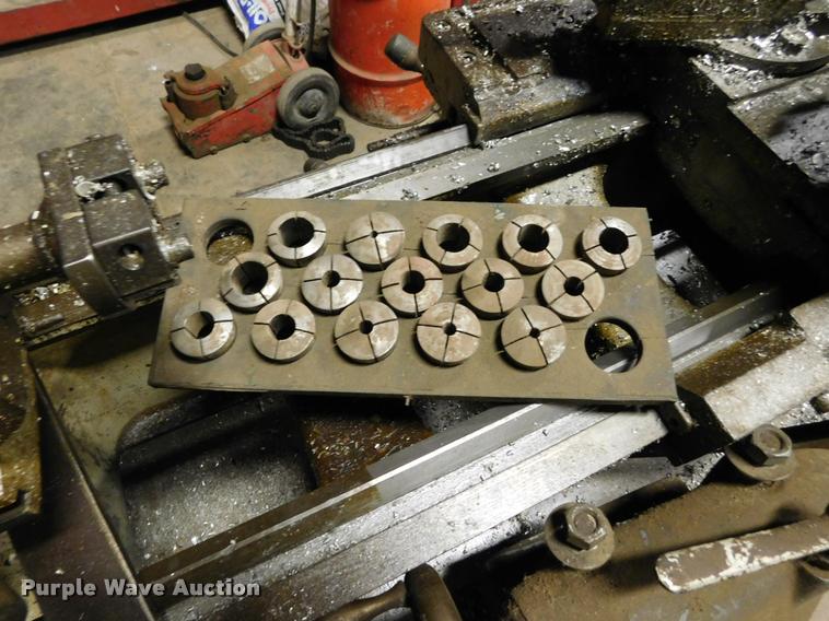 image for item DB1827 Cincinnati metal lathe