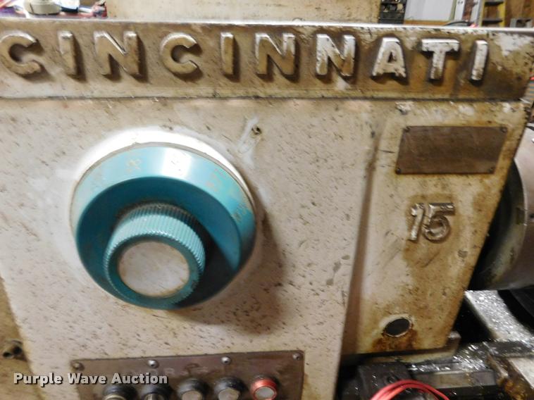 image for item DB1827 Cincinnati metal lathe
