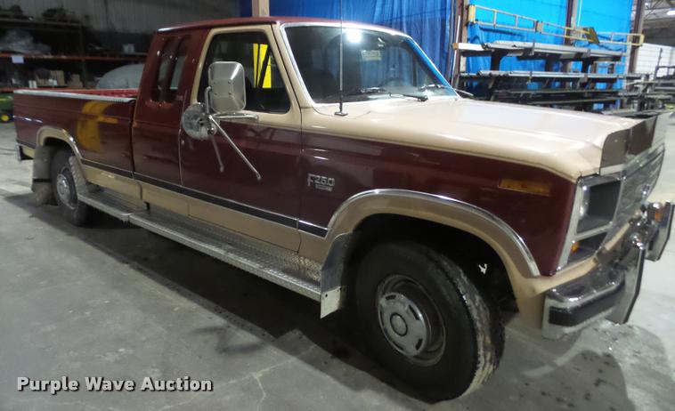 image for item DB2863 1986 Ford F250 SuperCab pickup truck