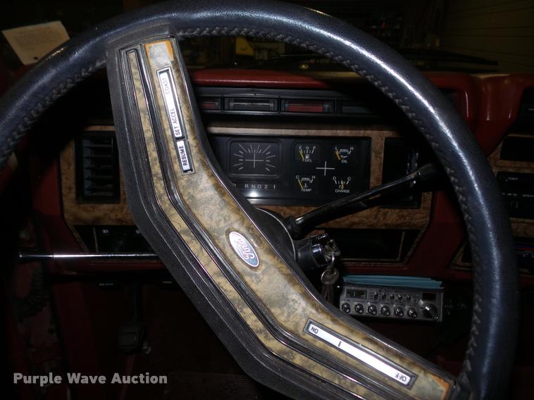 image for item DB2863 1986 Ford F250 SuperCab pickup truck