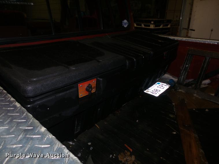 image for item DB2863 1986 Ford F250 SuperCab pickup truck