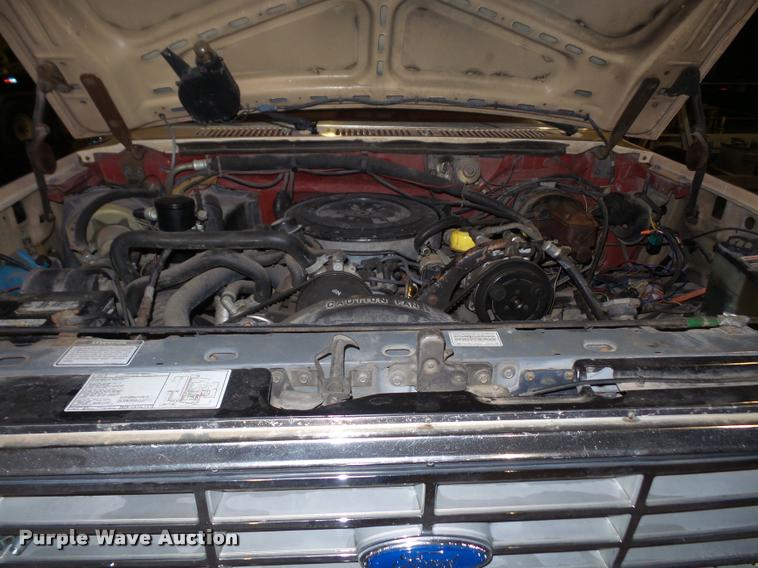 image for item DB2863 1986 Ford F250 SuperCab pickup truck