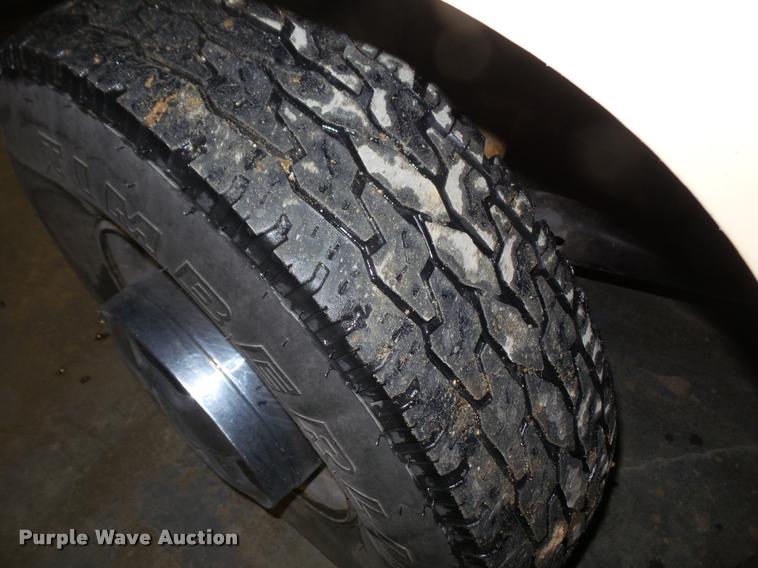 image for item DB2863 1986 Ford F250 SuperCab pickup truck