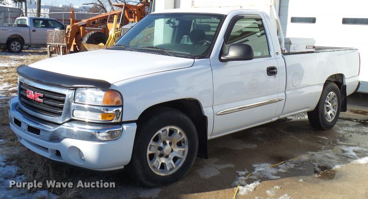 image for item DB5406 2007 GMC Sierra Classic 1500 pickup truck