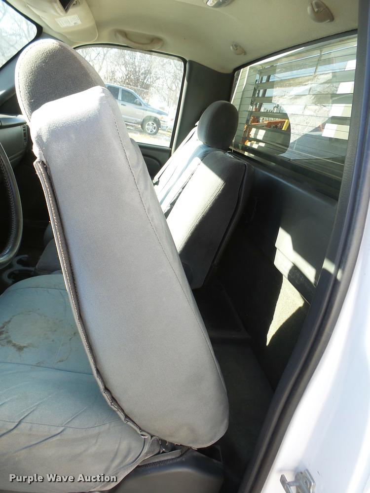 image for item DB5406 2007 GMC Sierra Classic 1500 pickup truck