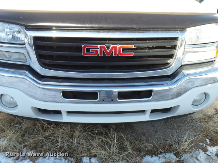 image for item DB5406 2007 GMC Sierra Classic 1500 pickup truck
