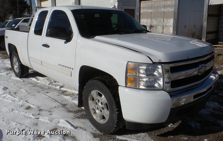 image for item DB5408 2009 Chevrolet Silverado 1500 Ext. Cab pickup truck