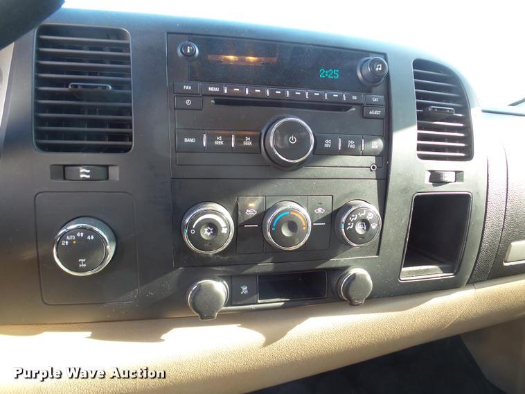 image for item DB5408 2009 Chevrolet Silverado 1500 Ext. Cab pickup truck