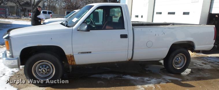 image for item DB5409 1999 Chevrolet 2500 pickup truck
