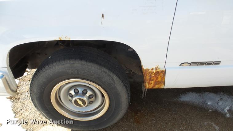 image for item DB5409 1999 Chevrolet 2500 pickup truck