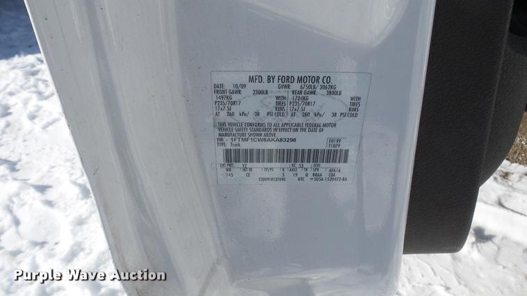 image for item DB5410 2010 Ford F150 pickup truck