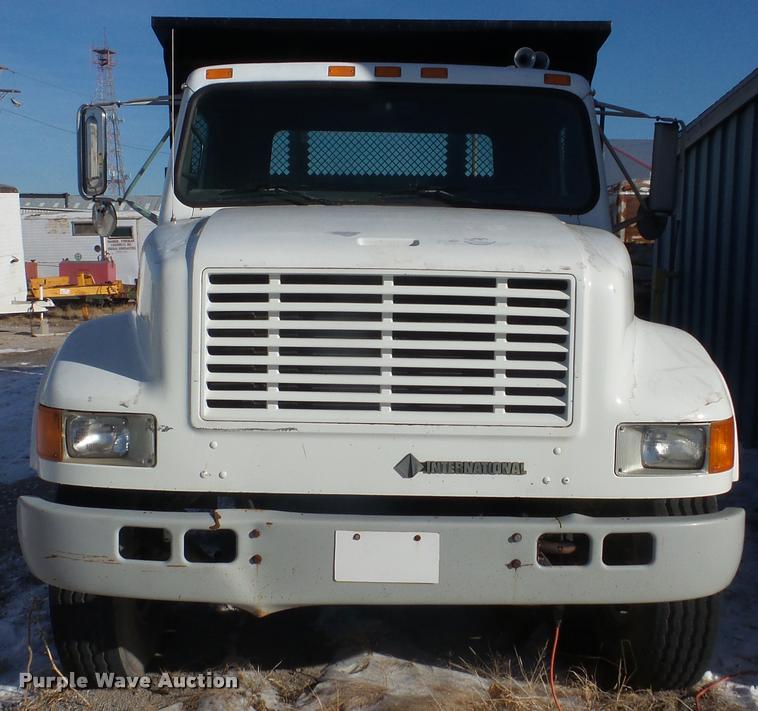 image for item DB5411 1992 International 4900 dump truck