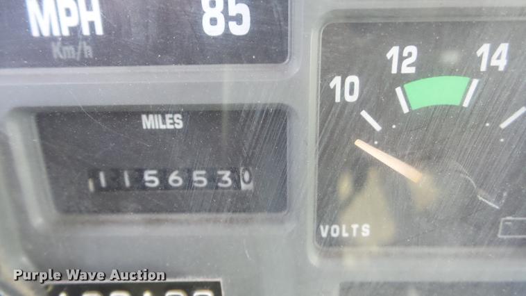 image for item DB5411 1992 International 4900 dump truck