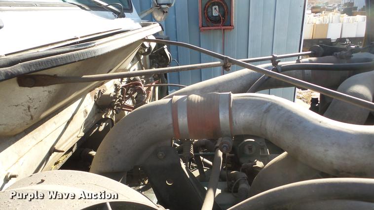 image for item DB5411 1992 International 4900 dump truck