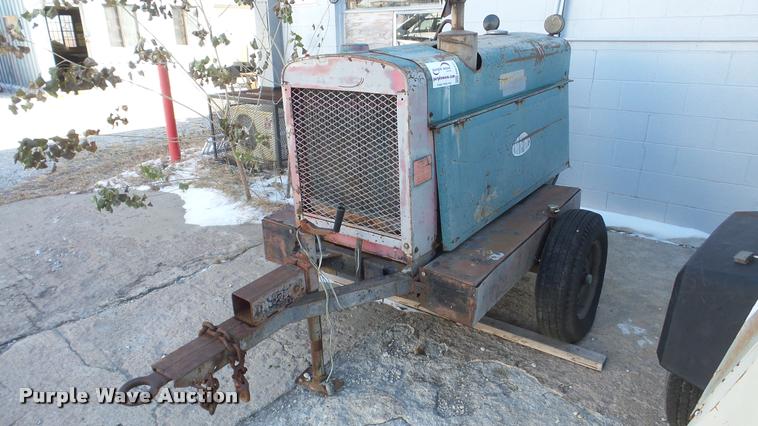 image for item DB5412 Lincoln Shield-Arc SA-250 arc welder