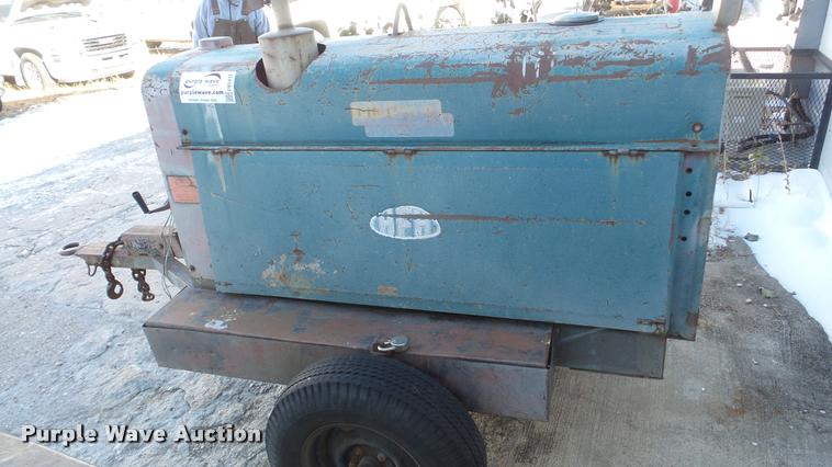 image for item DB5412 Lincoln Shield-Arc SA-250 arc welder