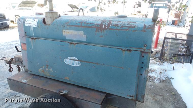 image for item DB5412 Lincoln Shield-Arc SA-250 arc welder