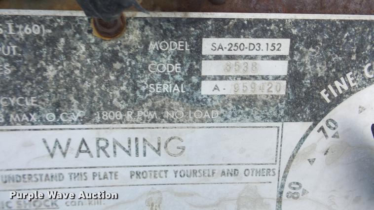 image for item DB5412 Lincoln Shield-Arc SA-250 arc welder