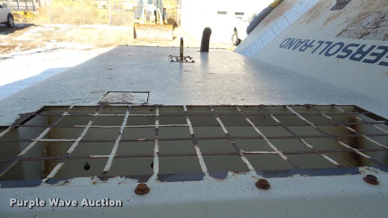 image for item DB5413 1996 Ingersoll Rand 185 air compressor