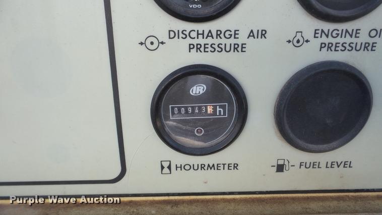 image for item DB5413 1996 Ingersoll Rand 185 air compressor