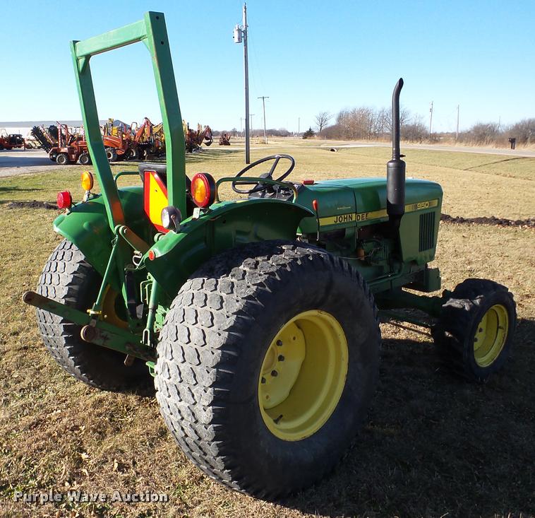 image for item DB5416 John Deere 950 MFWD tractor