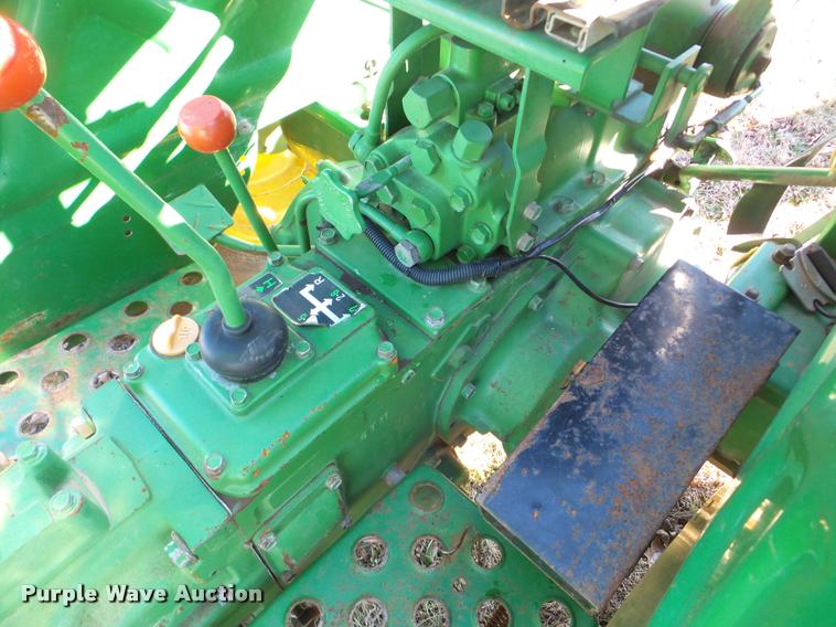 image for item DB5416 John Deere 950 MFWD tractor