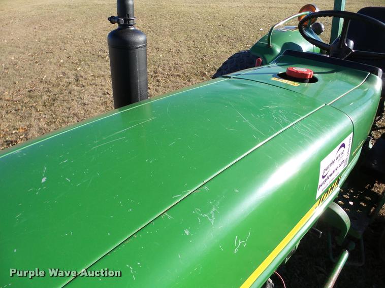 image for item DB5416 John Deere 950 MFWD tractor