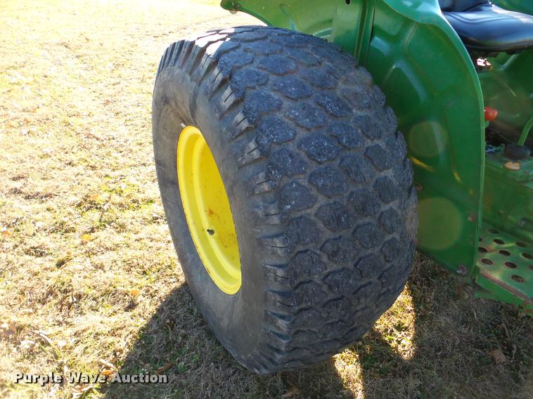 image for item DB5416 John Deere 950 MFWD tractor