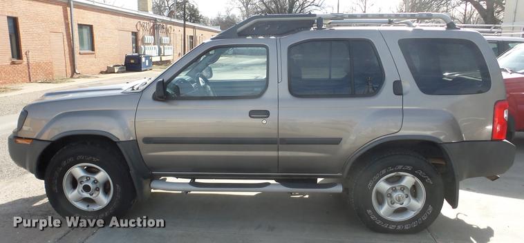 image for item DF9233 2003 Nissan Xterra SUV