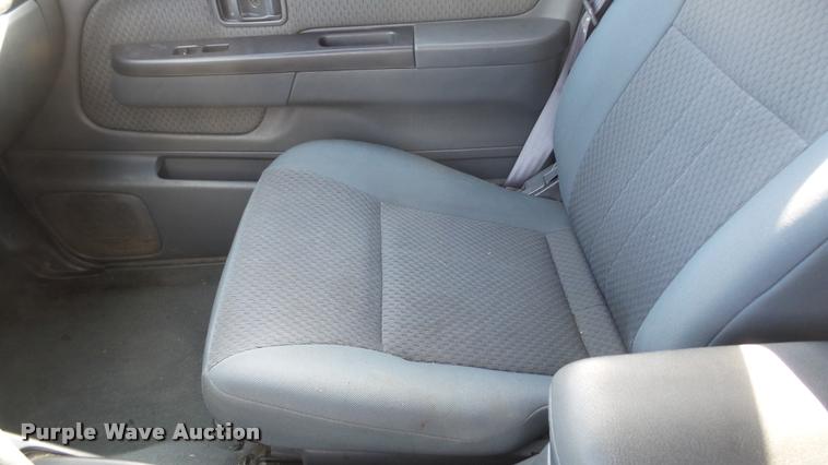 image for item DF9233 2003 Nissan Xterra SUV