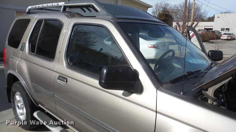 image for item DF9233 2003 Nissan Xterra SUV