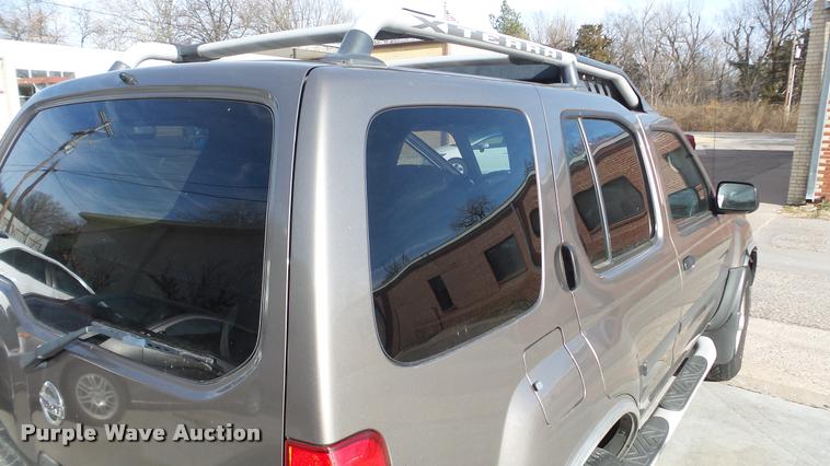 image for item DF9233 2003 Nissan Xterra SUV