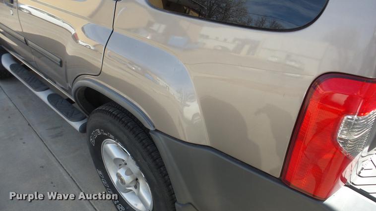image for item DF9233 2003 Nissan Xterra SUV