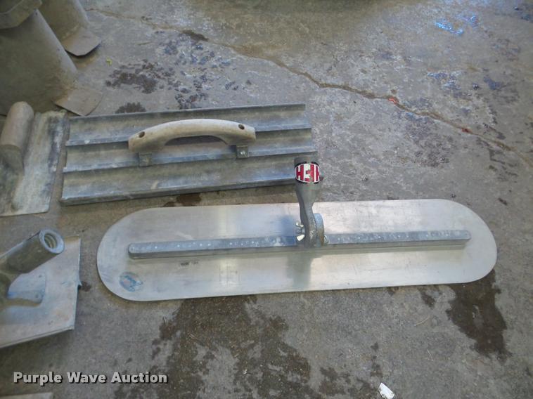 image for item DF9550 Concrete finishing tools
