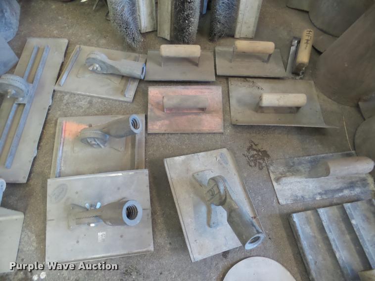 image for item DF9550 Concrete finishing tools