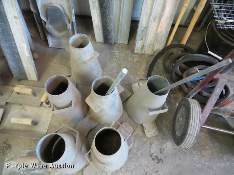 image for item DF9550 Concrete finishing tools