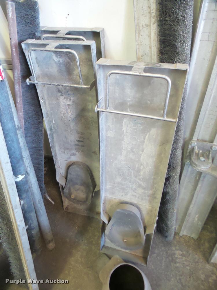 image for item DF9550 Concrete finishing tools